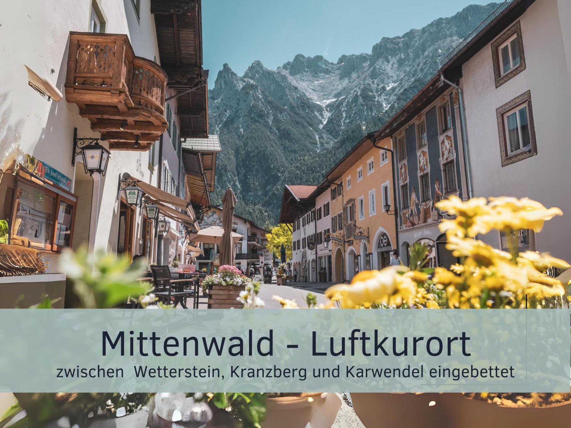 Die Karwendelsuite - 5 Sterne Fewo Mit Bestem Bergblick, Zentrumsnah & Ruhig Gelegen, Familienfreundlich Mittenwald Zewnętrze zdjęcie